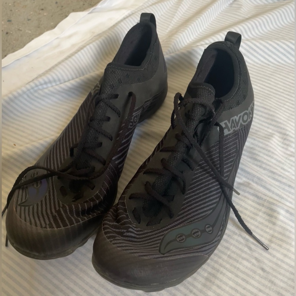 Saucony Havoc XC Track Spikes